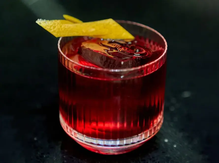 Negroni_bar_molodost_dubai