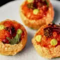 Pani_Puri_with_Salmon_molodost_restaurant