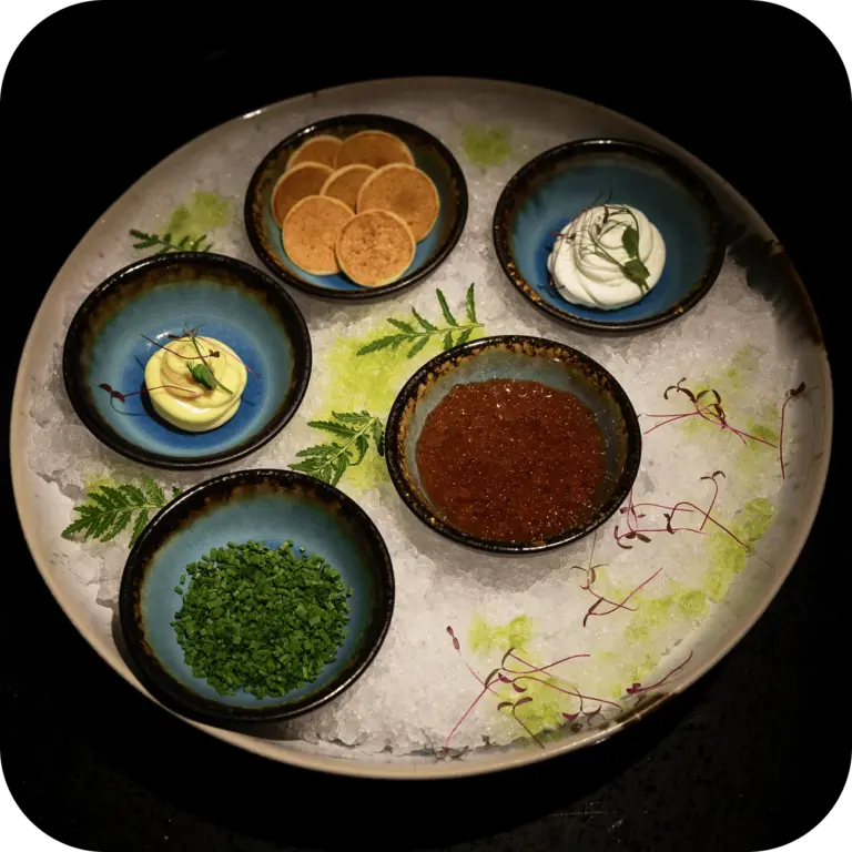 Red _Caviar_molodost_restaurant_dubai