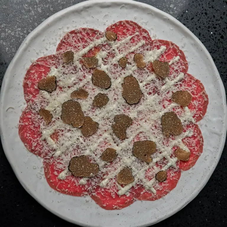 beef_carpaccio_with_truffle_molodost_dubai