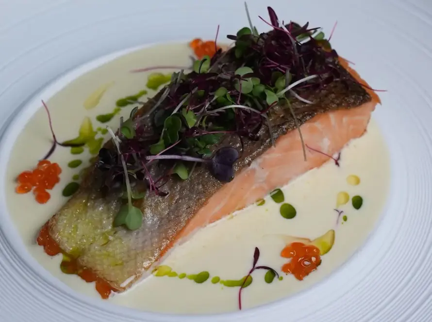 crispy_salmon_reataurant_dubai