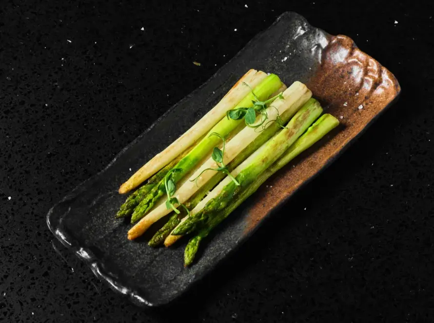 grilled_asparagus_restaurant_dubai