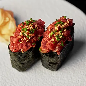 gunkan_molodost_restaurant_dubai