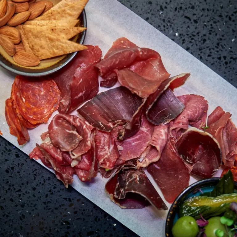 meat_platter_molodost_dubai
