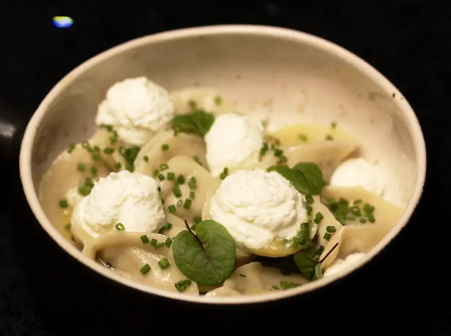 meaty_pelmeni_russian_food_dubai