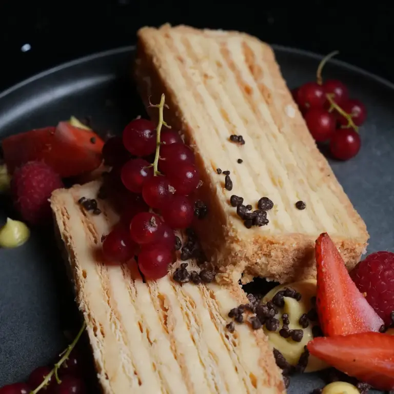napoleon_cake_molodost_dubai