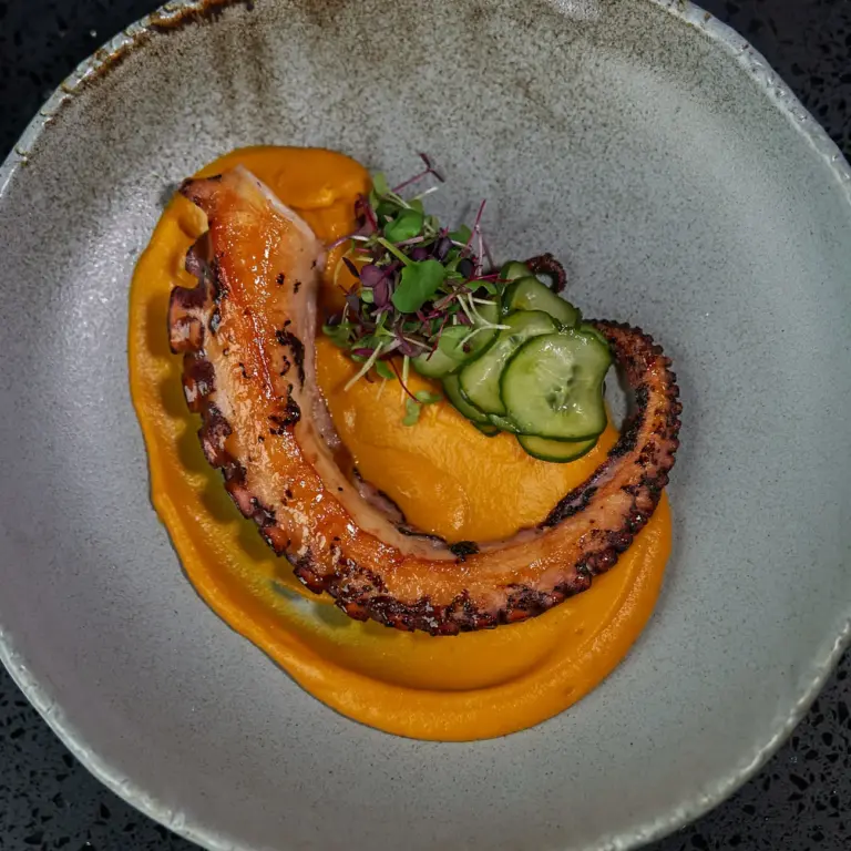 octopus_with_sweet_potato_dubai_restaurant
