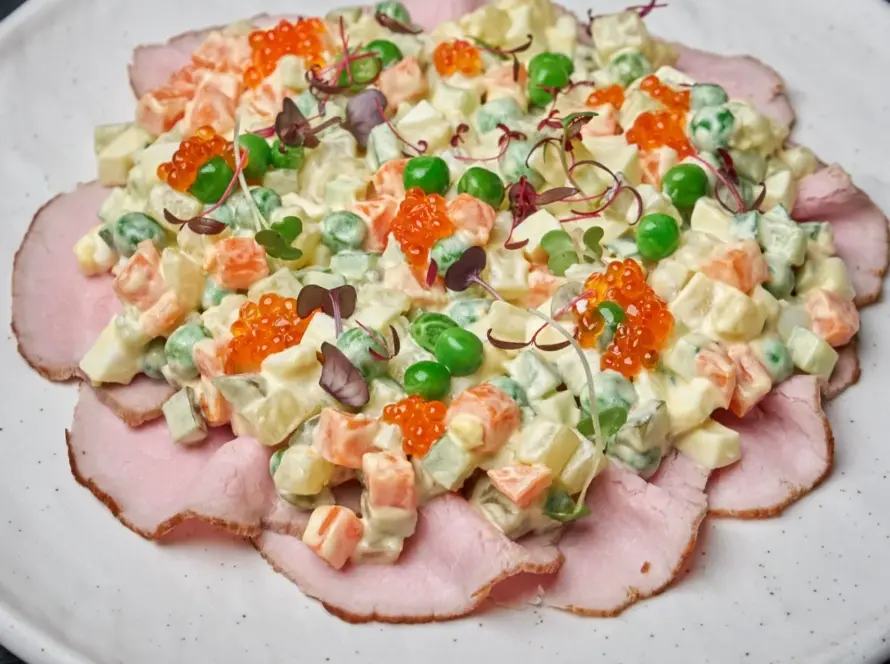 oliver_salad_with_veal_russian_food_dubai