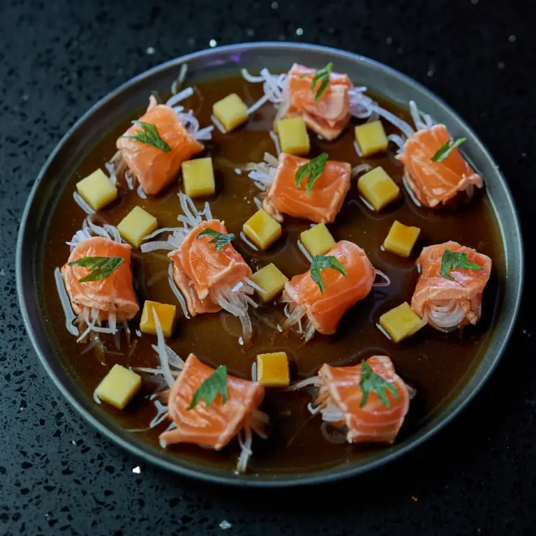 salmon_tataki_molodost_restaurant_dubai