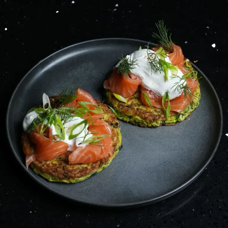zucchini_pancakes_with_salmon_restaurant_duabi